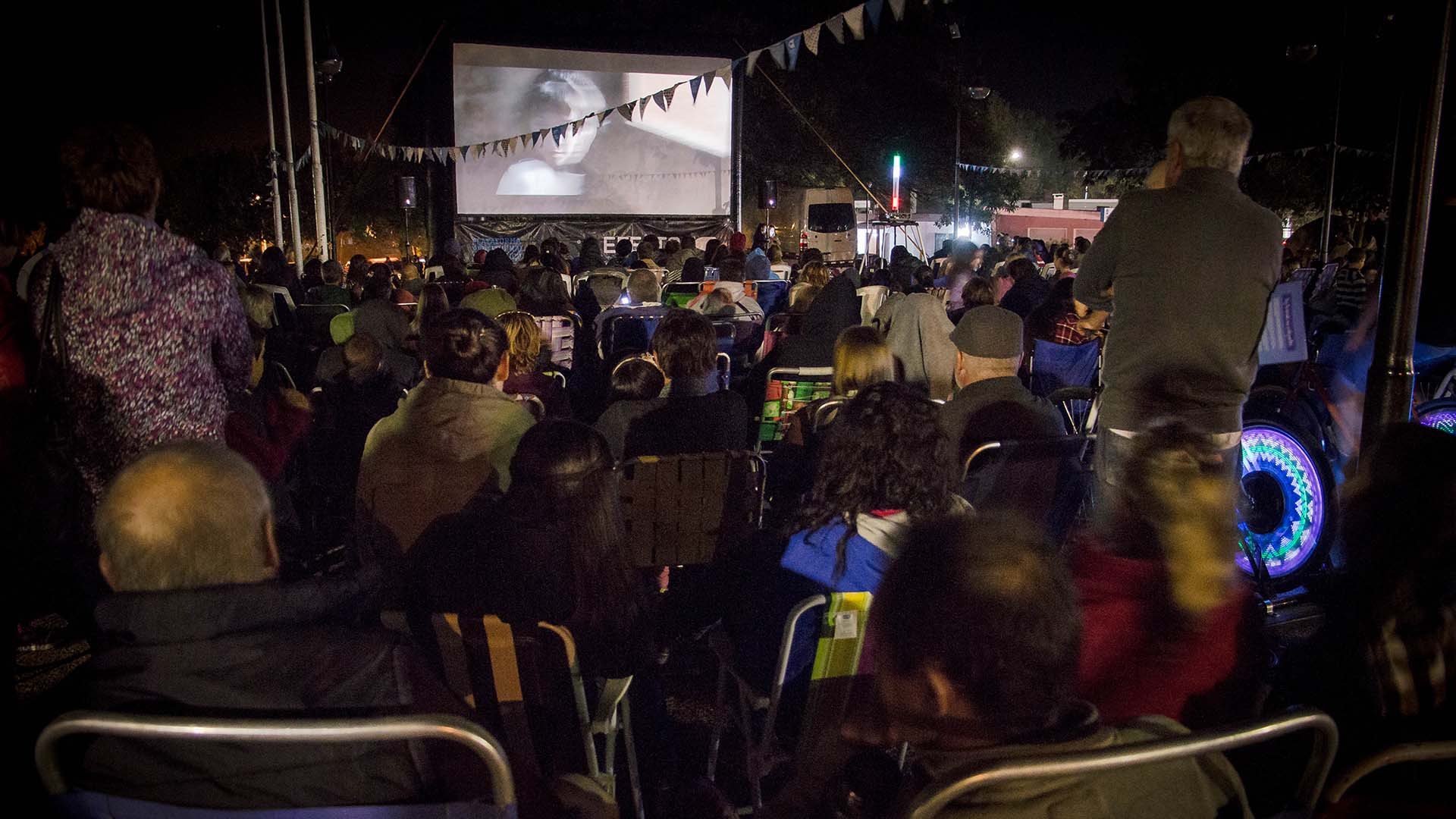 Armenian Mobile Cinema Itinerant Labs - | Arev - 